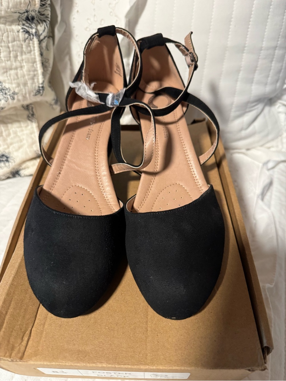 Women’s Black Ankle-Strap Flats